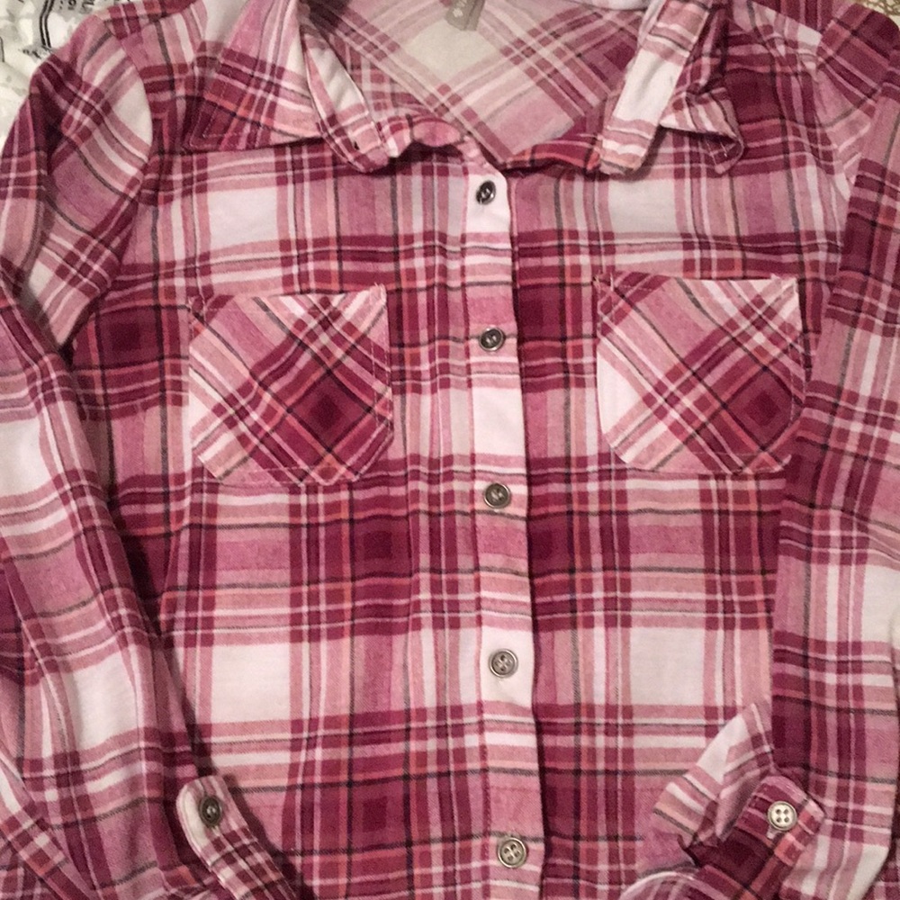 Pink plaid shirt with lace detail on the back. - Picture 2 of 5